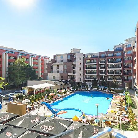 Admiral Plaza Hotel Napospart Kültér fotó