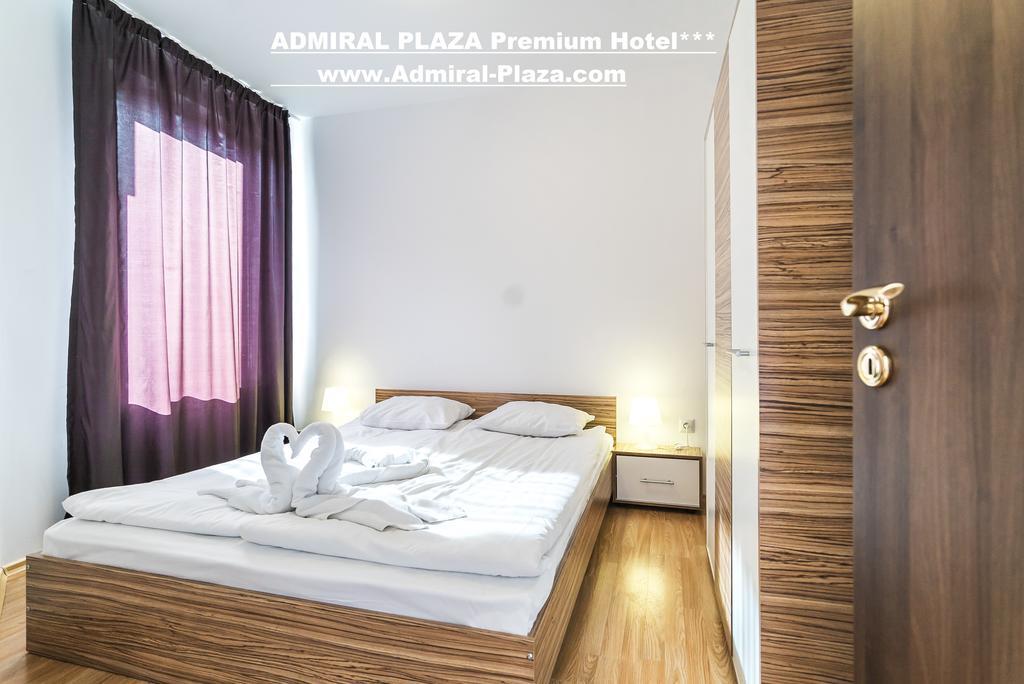 Admiral Plaza Hotel Napospart Kültér fotó
