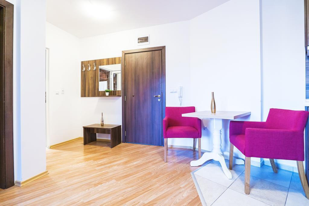 Admiral Plaza Hotel Napospart Kültér fotó