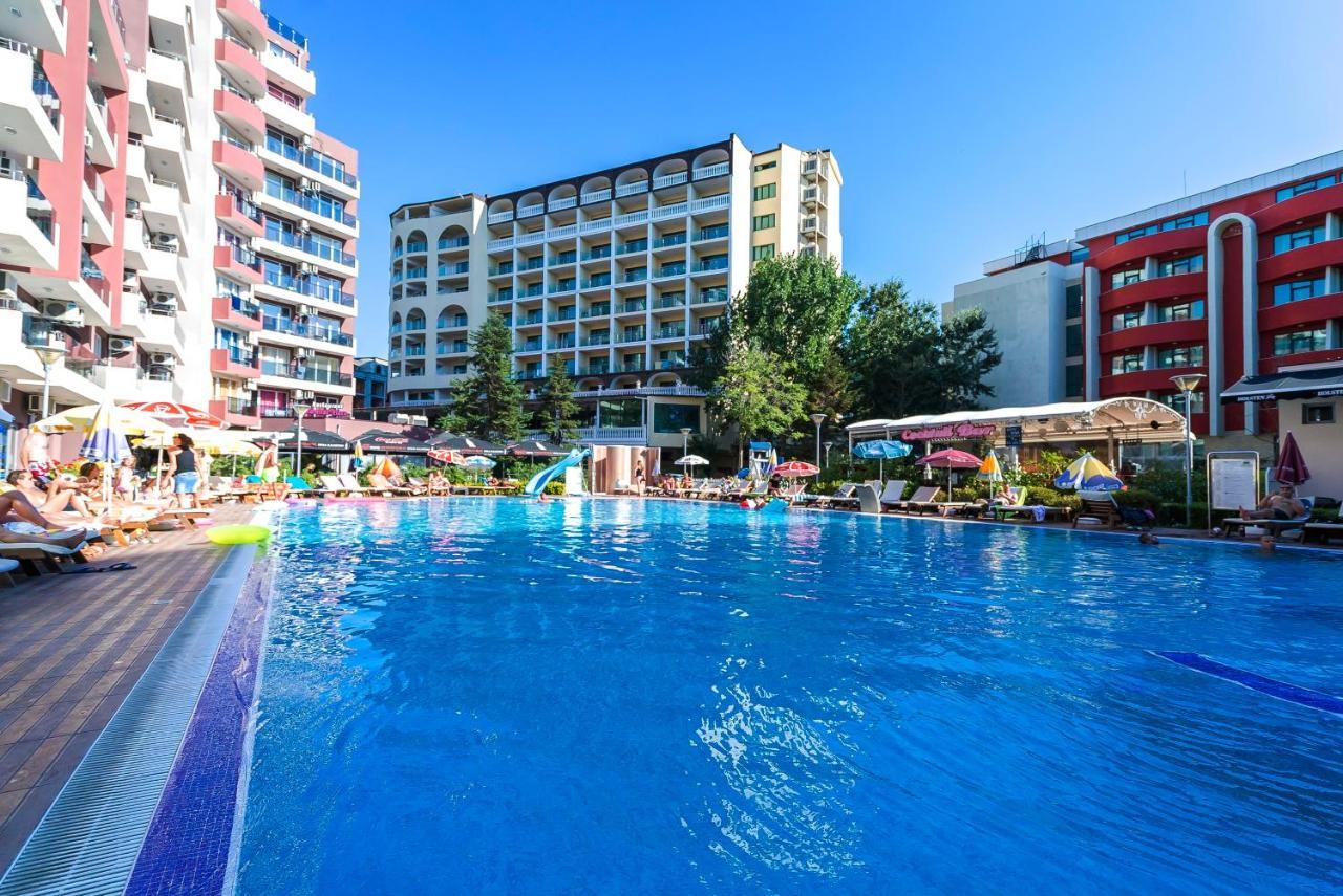 Admiral Plaza Hotel Napospart Kültér fotó